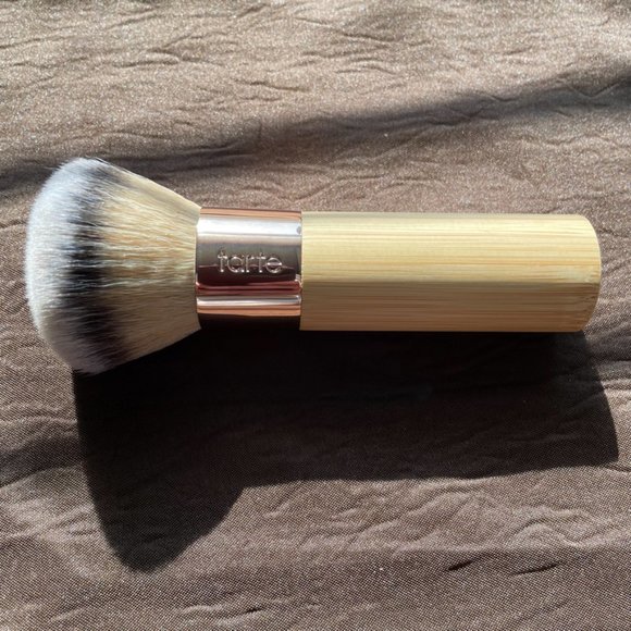 Tarte Buffer Brush - Picture 3 of 5